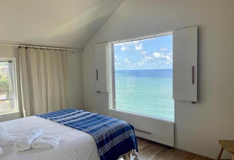 ペンション The Blue House Azores