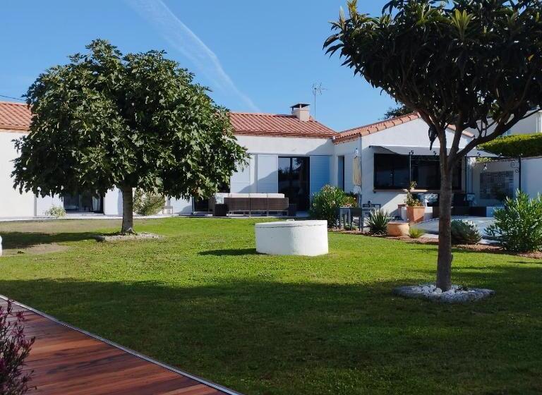 پانسیون Claire & Co Chambre D Hôtes