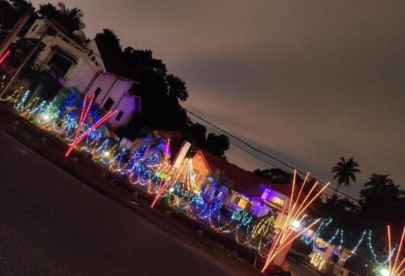 بنسيون Grand Colonial Viveka