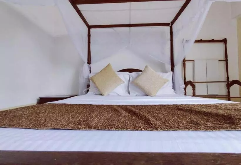 Majatalo Grand Colonial Viveka