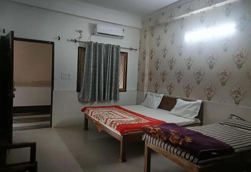 Pensão Holy Tripadvisor Hostels