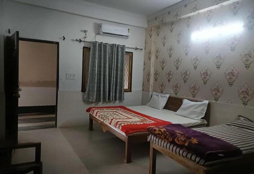 Pensão Holy Tripadvisor Hostels