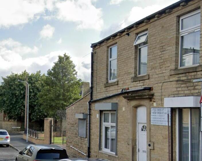 پانسیون Parkside House