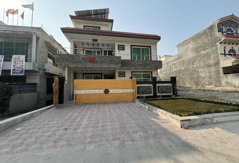 پانسیون Sky Lodge Guest House