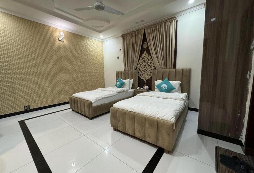 پانسیون Sky Lodge Guest House