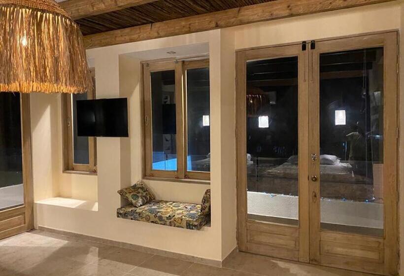 Salinas Del Rey Kite Aparta