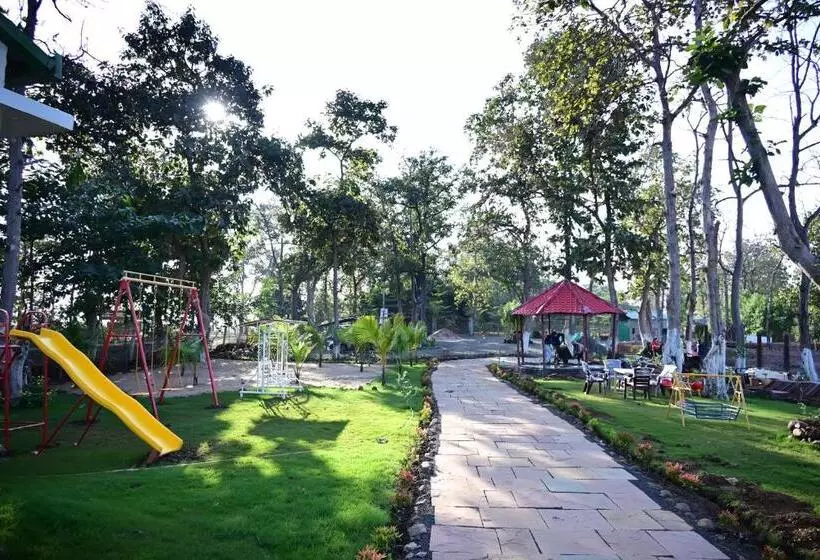 The Golden Woods Resort