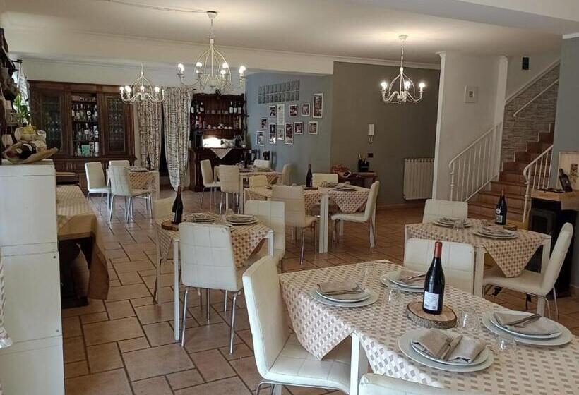 Nocleg ze śniadaniem Le Scuderie Di Vgb