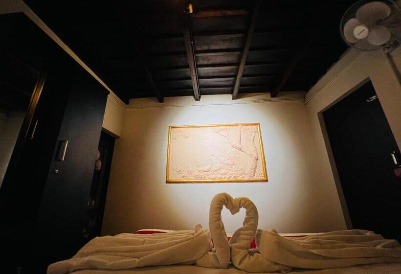 Bed and Breakfast Paroommel Haven Wayanad