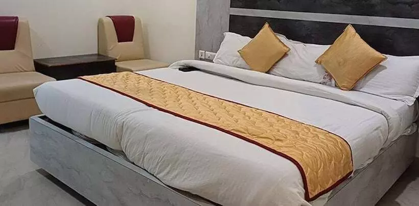 Fabhotel Ambika Elite
