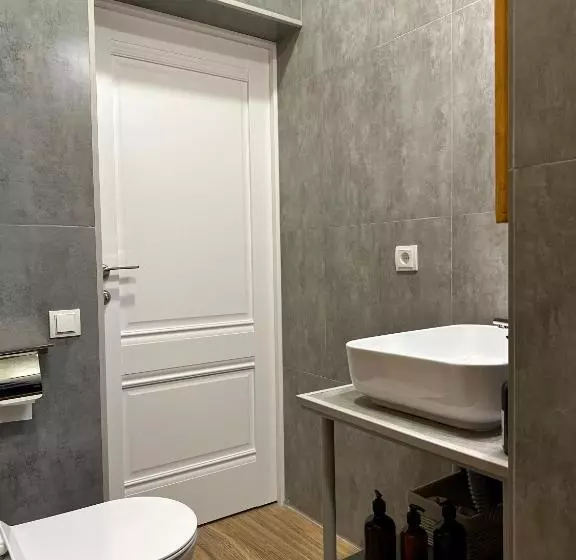 Herbs & Honey Boutique Hotel & Restaurant