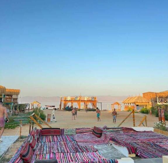 هتل Green Beach Camp &