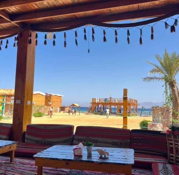 هتل Green Beach Camp &