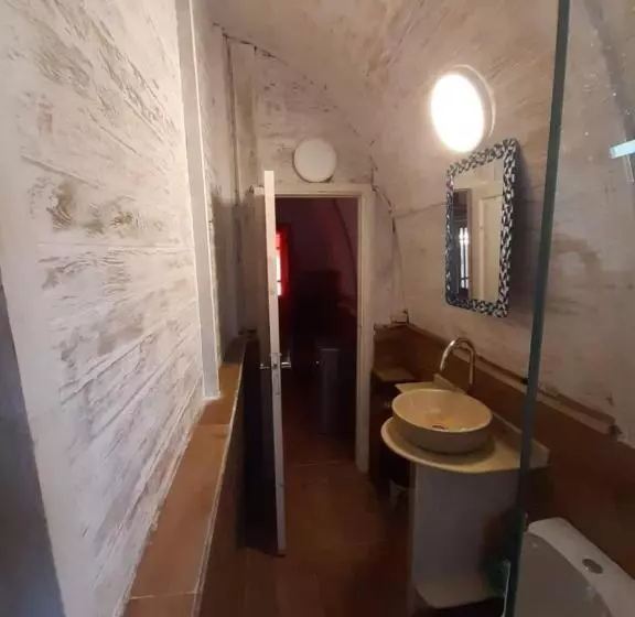 هتل Green Beach Camp &