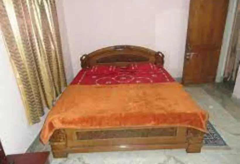 هتل Maa Tarini Guest House,bhubaneswar