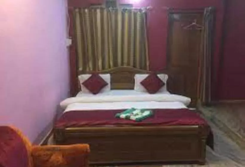 هتل Maa Tarini Guest House,bhubaneswar