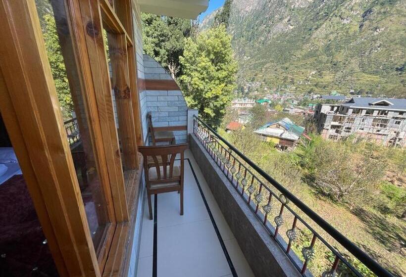 Отель Marigold , Pulga