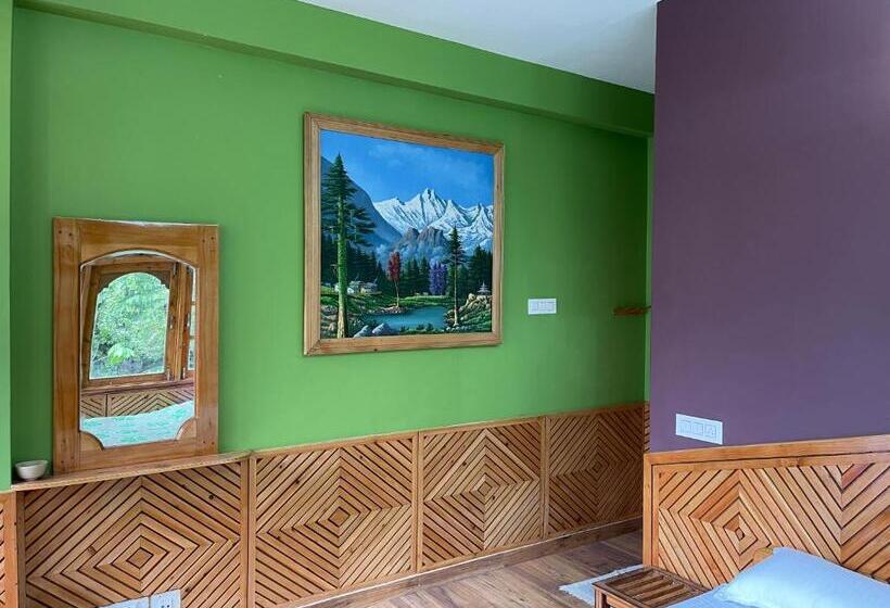 Отель Marigold , Pulga