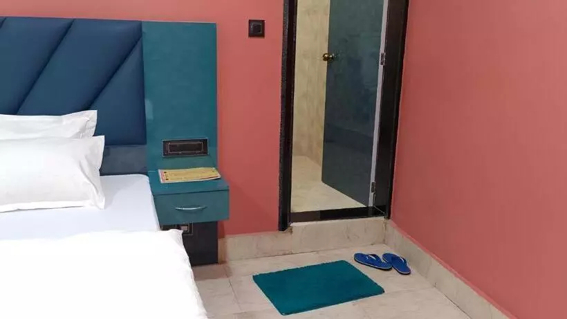 ホテル New Hindusthan