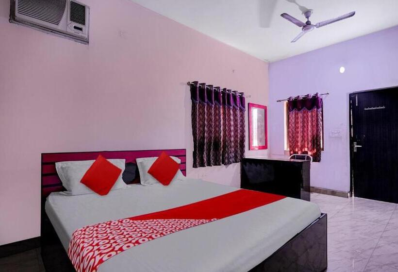 ホテル Oyo Guldasta Marriage Hall