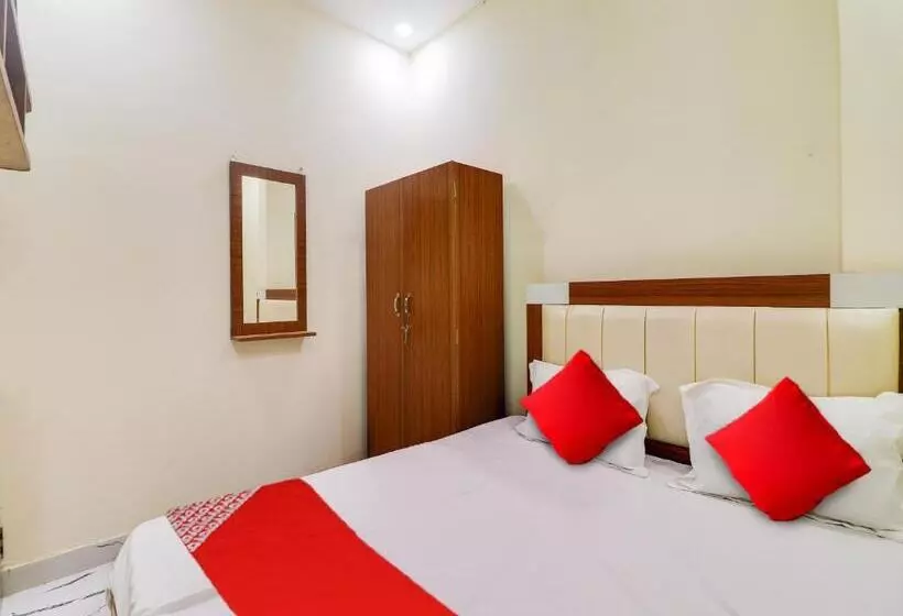 ホテル Heaven Inn Guest House & Restro