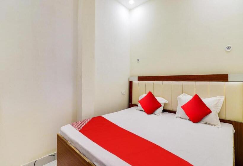 هتل Heaven Inn Guest House & Restro