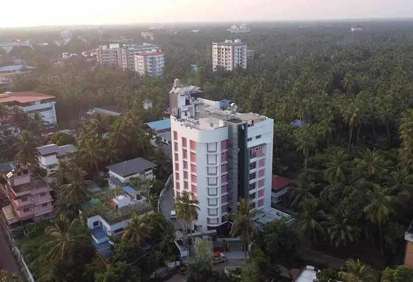 Hotelli The Habitat Suites