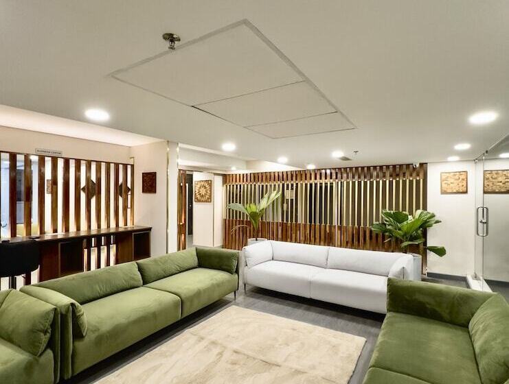 בית מלון כפרי The Habitat Suites