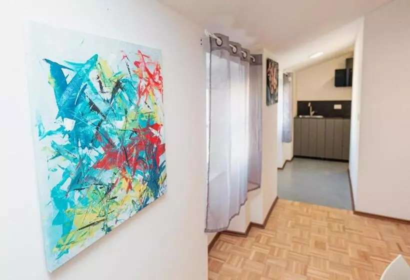 Hurban Apartments Venezian