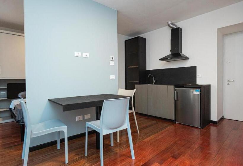 Hurban Apartments Venezian