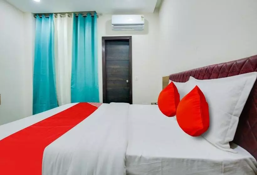 Oyo Hotel Dream Majestic