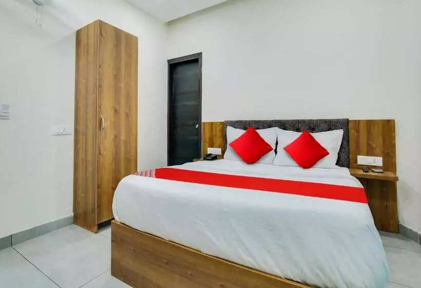 Oyo Hotel Dream Majestic