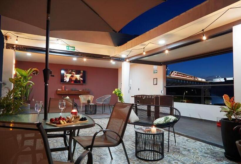 پانسیون Casa Cheljo