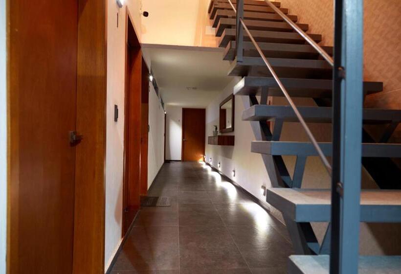 پانسیون Casa Cheljo