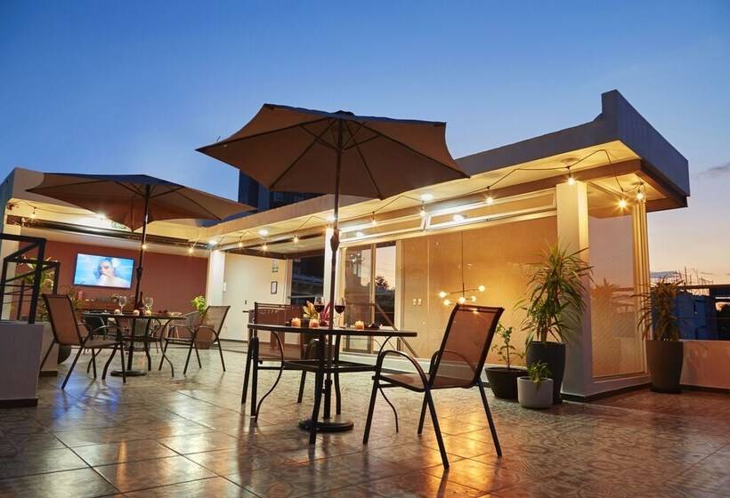 پانسیون Casa Cheljo