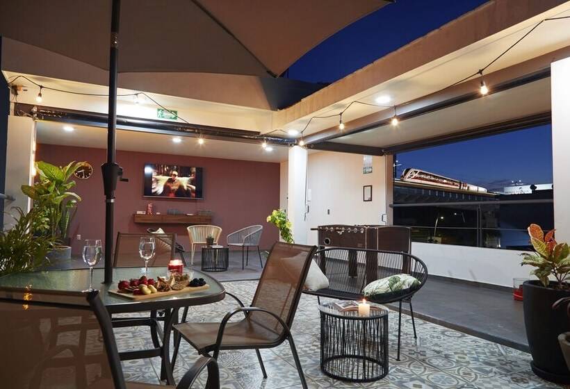 پانسیون Casa Cheljo