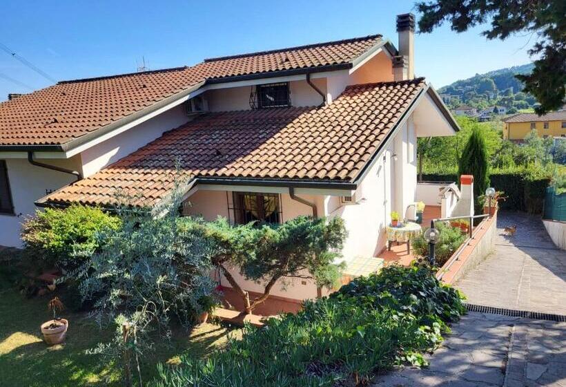 پانسیون Latte & Miele Hause