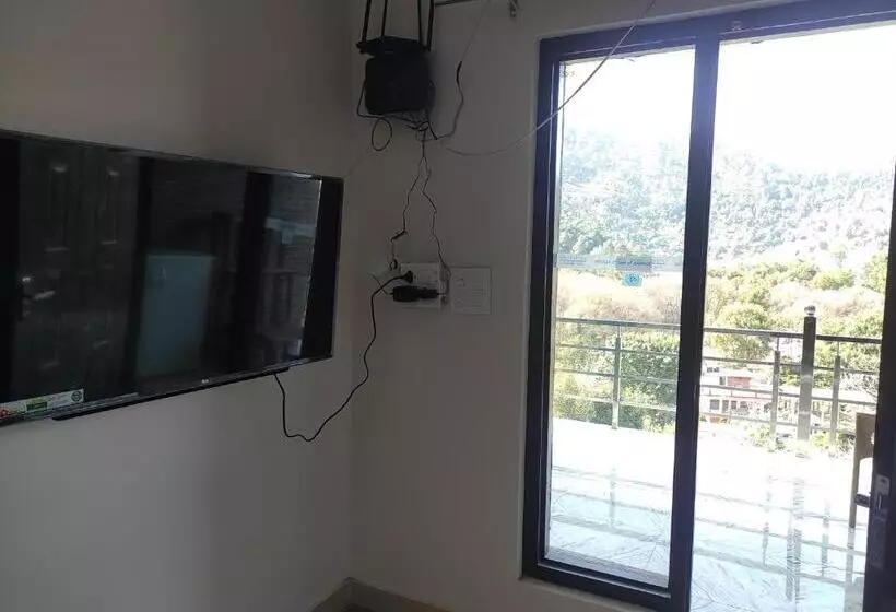 Pension  Nirvana Home Stay