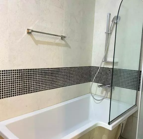 Sunflower Residence Oniru