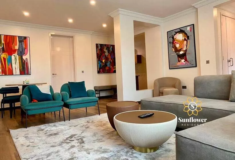 Sunflower Residence Oniru