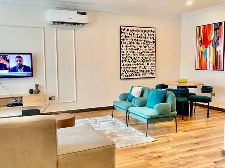 Sunflower Residence Oniru