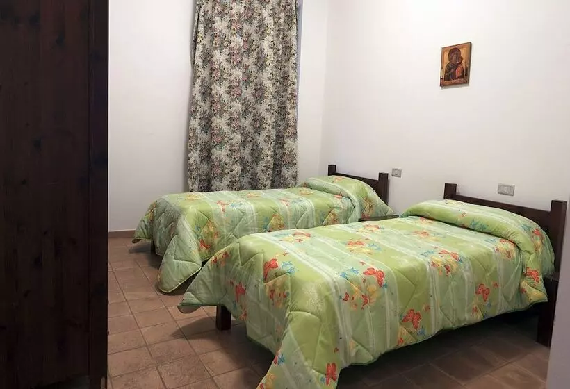 ベッドアンドブレックファースト Convento Di Stignano