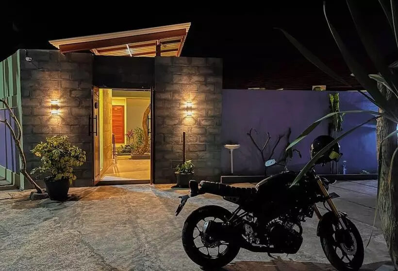 تختخواب و صبحانه Mora Residence Jimbaran