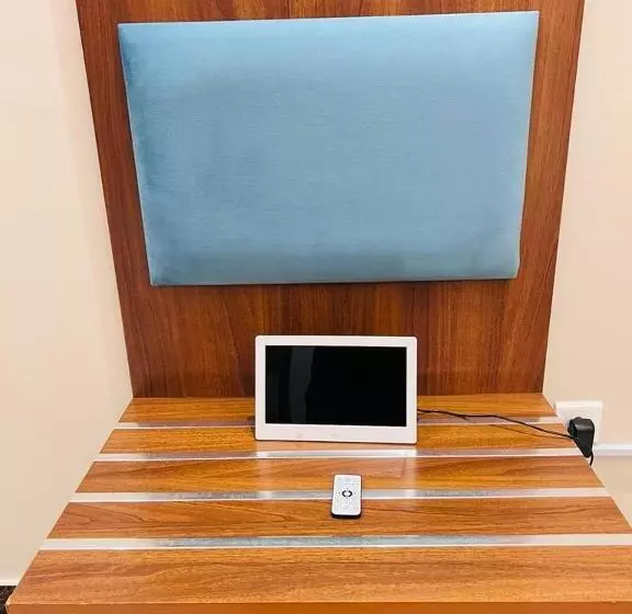 Hotelli أجنحة بالم تري للشقق المخدومه