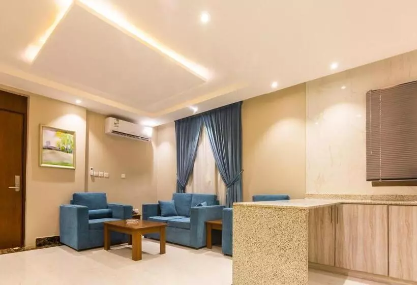 Hotelli أجنحة بالم تري للشقق المخدومه