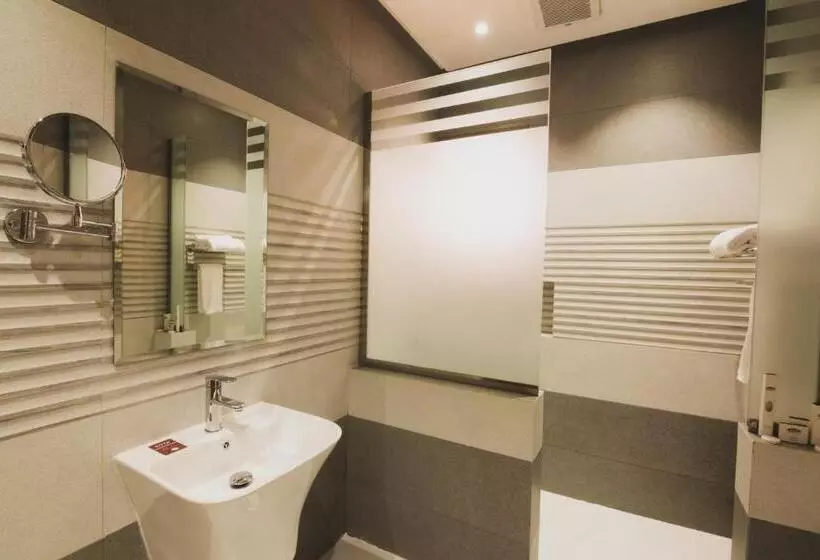 Hotelli أجنحة بالم تري للشقق المخدومه