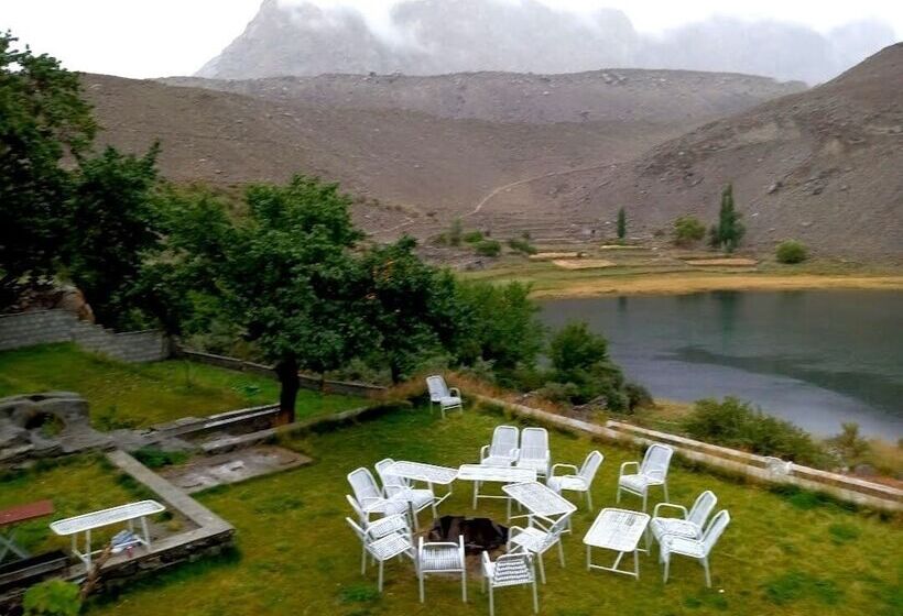هتل Arcadian Ptdc Gupis Hunza