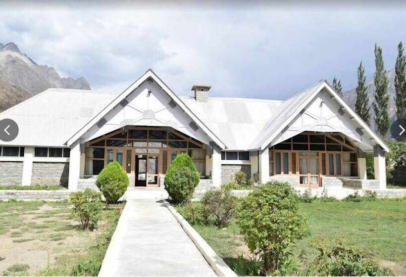 هتل Arcadian Ptdc Gupis Hunza