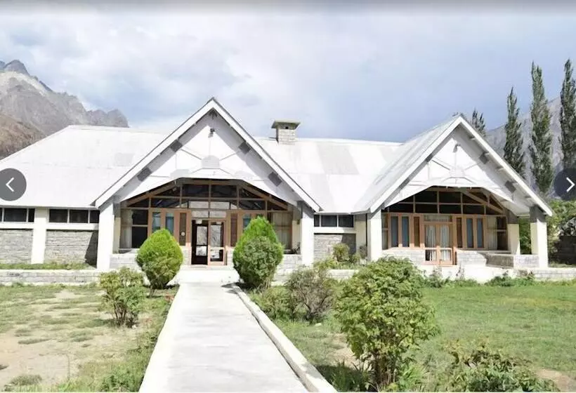 هتل Arcadian Ptdc Gupis Hunza