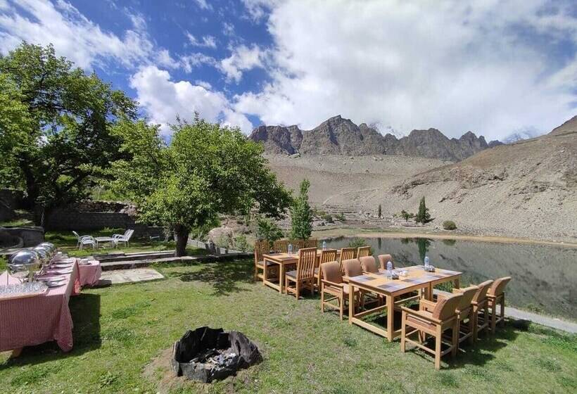 هتل Arcadian Ptdc Gupis Hunza